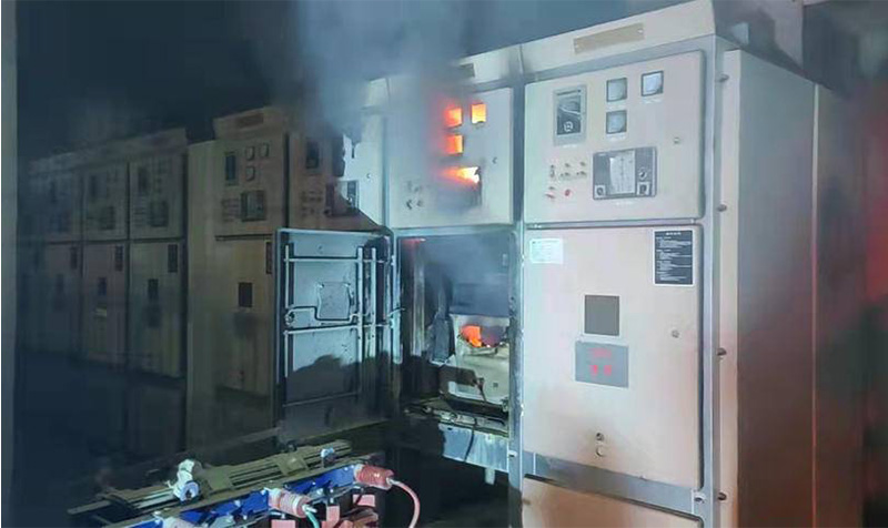 配電房火災.jpg